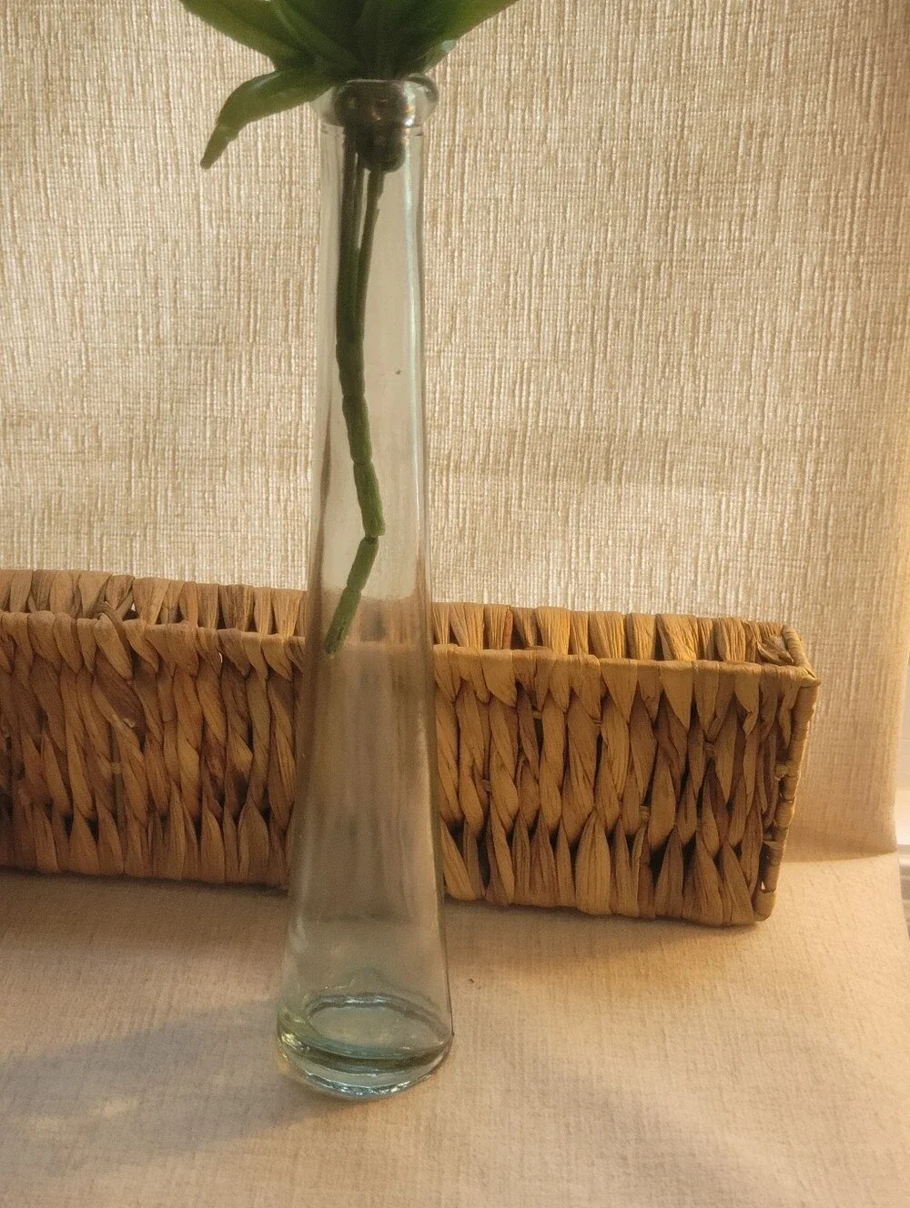 N/A clear glass